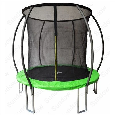 ঘের সঙ্গে ভূগর্ভস্থ trampoline
